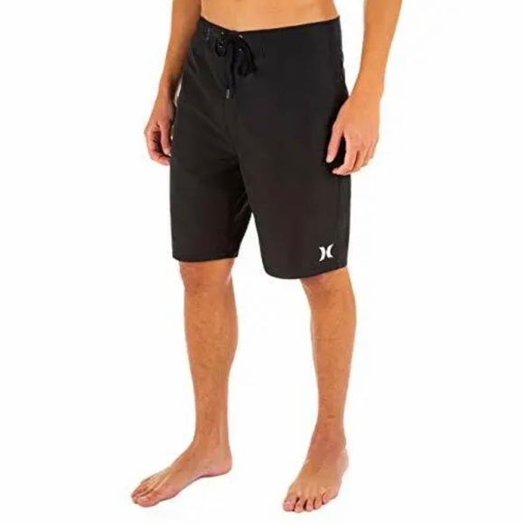 Hurley mens board shorts length 21” sits below the knees ties close at front NWT - Picture 1 of 14